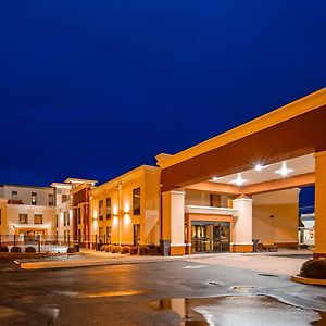 Best Western Plus Parkway Hotel